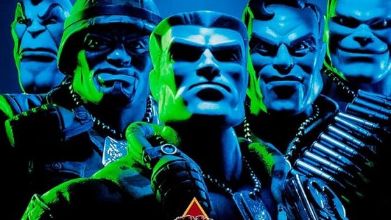 اتفرج علي فيلم Small Soldiers 1998 مترجم