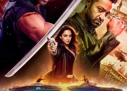 اتفرج علي فيلم War 2 2025 مترجم