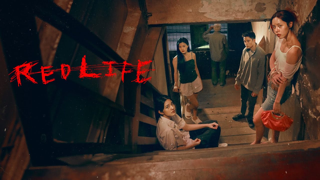 اتفرج علي فيلم RedLife 2023 مترجم